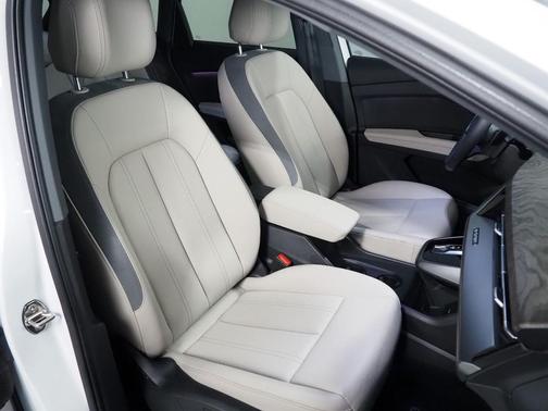 2023 Audi Q4 e-tron Premium Plus 50 quattro