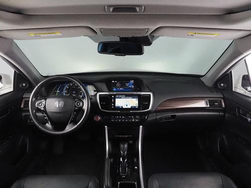 2017 Honda Accord Hybrid Touring