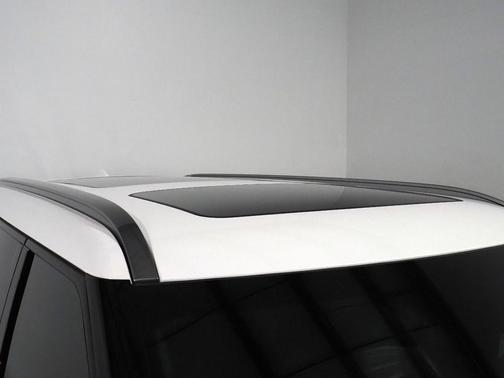 2024 Kia EV9 Land