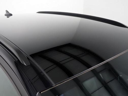 Deep Black Pearl 2023 Volkswagen ID.4 *PANORAMA GLASS ROOF, NAVIGATION, DIGITAL COCKPIT, ADAPTIVE CRUISE, SAFETY ALERTS, BACKUP-CAMERA, HEATED SEATS/STEERING, POWER LIFTGATE, WIRELESS CHARGING, ANDROID & APPLE