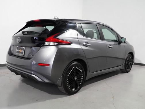 2024 Nissan Leaf SV PLUS