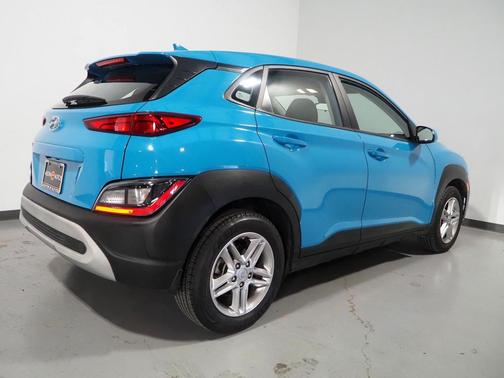 Teal Isle 2022 Hyundai KONA SE