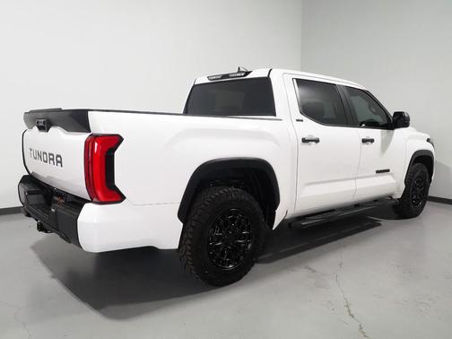 Ice Cap 2026 Toyota Tundra SR5