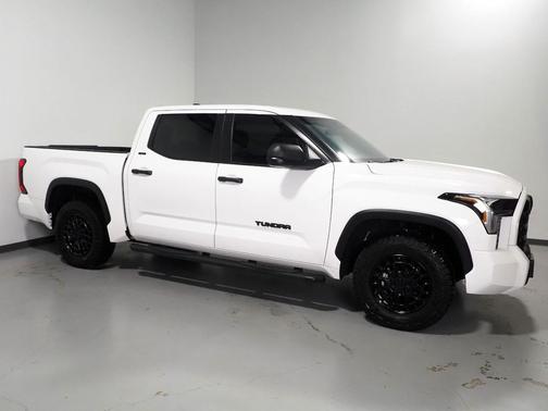 Ice Cap 2026 Toyota Tundra SR5 Truck
