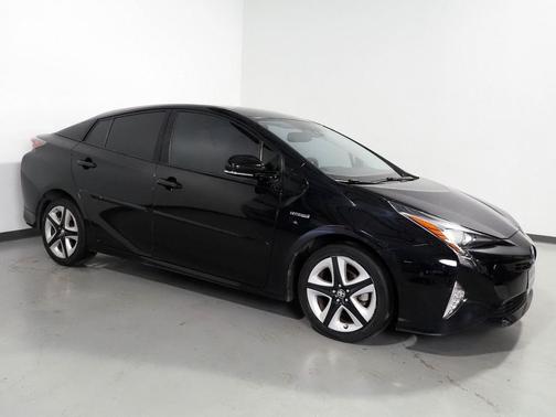 2016 Toyota Prius Four Touring