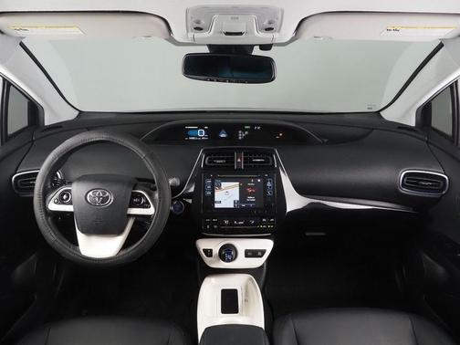 2016 Toyota Prius Four Touring