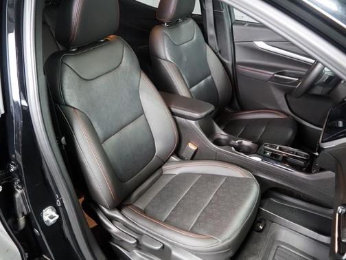 Mosaic Black Metallic 2023 Chevrolet Bolt EUV FWD Premier