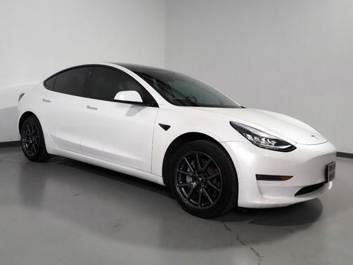 2019 Tesla Model 3 Standard Range