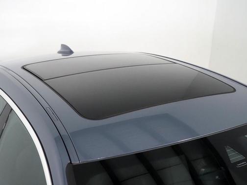 2022 BMW 228 Gran Coupe i sDrive