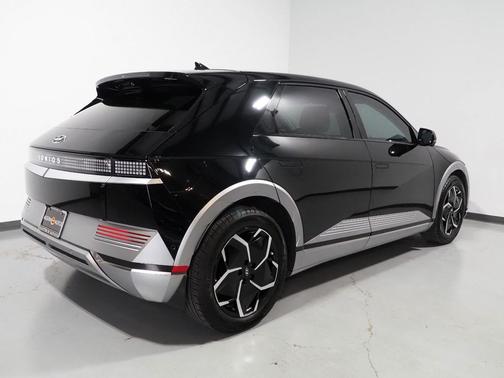 Abyss Black 2024 Hyundai IONIQ 5 Limited