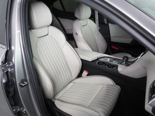 2023 Genesis G70 2.0T AWD