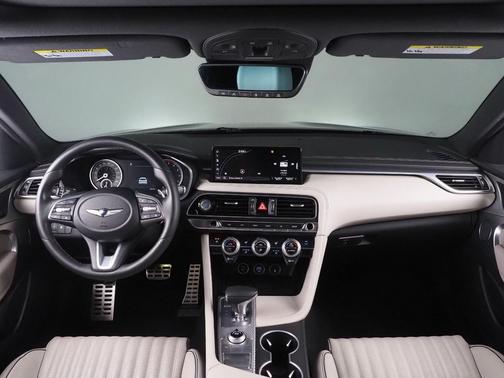 2023 Genesis G70 2.0T AWD