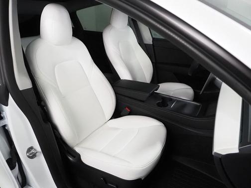 2023 Tesla Model Y *AUTOPILOT, NAVIGATION, SAFETY ALERTS, ADAPTIVE CRUISE, SURROUND VIEW CAMERAS, PANORAMA GLASS ROOF, HEATED SEATS/STEERING WHEEL, WIRELESS CHARGING