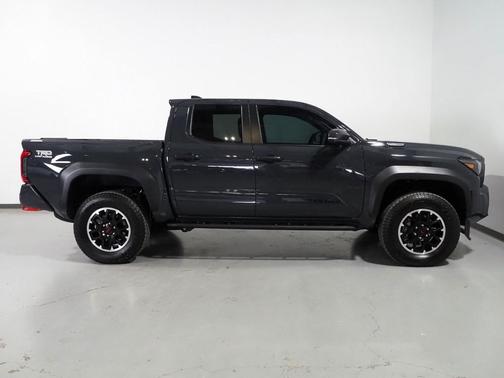 2025 Toyota Tacoma Hybrid Trailhunter