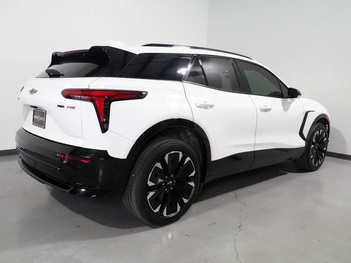 2024 Chevrolet Blazer EV eAWD RS