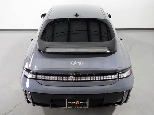 2023 Hyundai IONIQ 6 SE Standard Range
