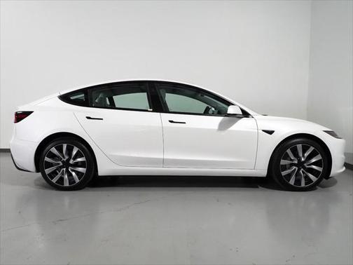 2024 Tesla Model 3 Standard Range