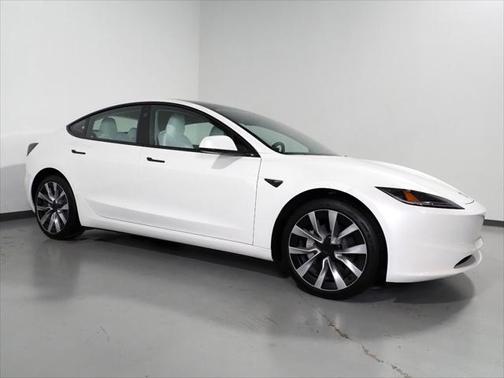 2024 Tesla Model 3 Standard Range
