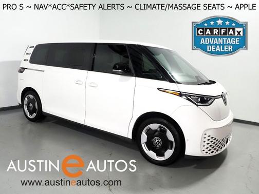 2025 Volkswagen ID. Buzz *NAVIGATION, ADAPTIVE CRUISE, SAFETY ALERTS, BACKUP-CAMERA, COLOR TOUCHSCREEN, CLIMATE/MASSAGE SEATS, HEATED STEERING, POWER LIFTGATE, WIRELESS CHARGING, ANDROID & APPLE