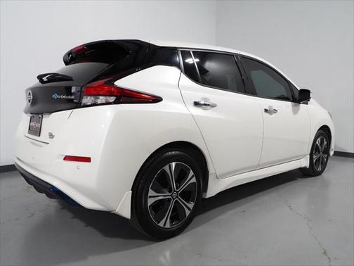 2022 Nissan Leaf SL PLUS 62 kWh