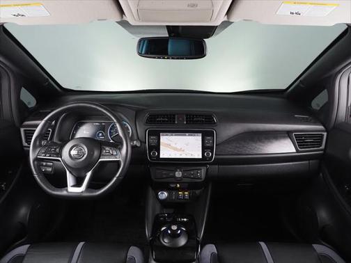 2022 Nissan Leaf SL PLUS 62 kWh