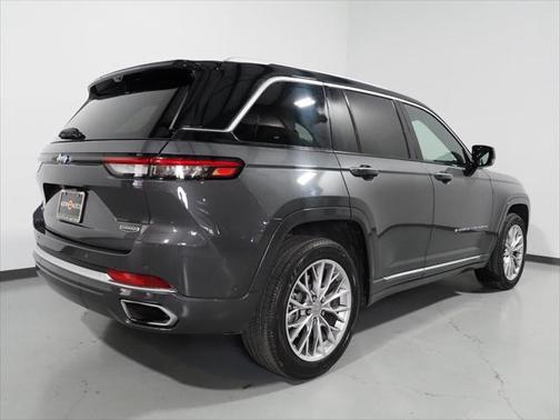 2022 Jeep Grand Cherokee 4xe Summit
