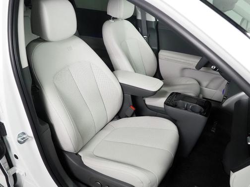 2025 Hyundai IONIQ 5 Limited