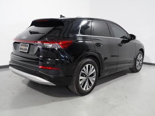 2024 Audi Q4 e-tron Premium Plus 40 RWD