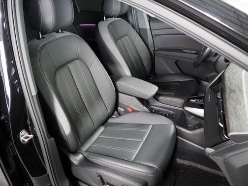 2024 Audi Q4 e-tron Premium Plus 40 RWD