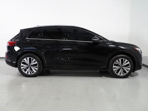 2024 Audi Q4 e-tron Premium Plus 40 RWD