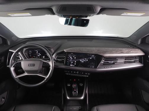 2024 Audi Q4 e-tron Premium Plus 40 RWD