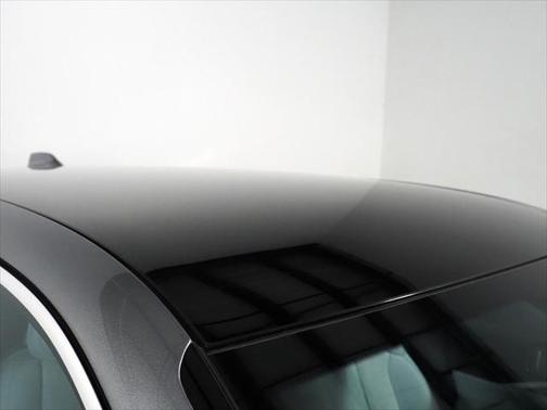 2024 Cadillac LYRIQ Luxury w/1SC