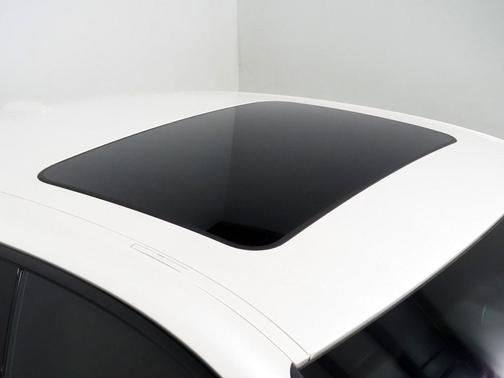 Mineral White Metallic 2023 BMW i4 Gran Coupe M50