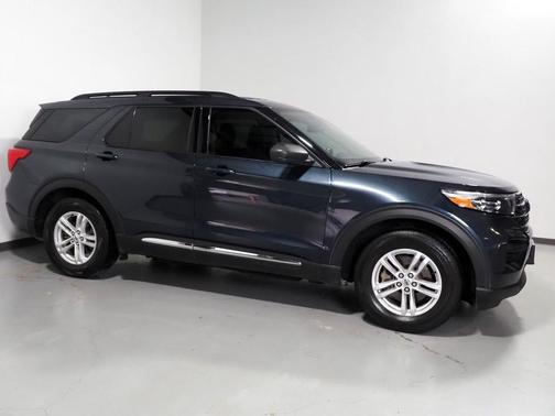 Stone Blue Metallic 2022 Ford Explorer XLT