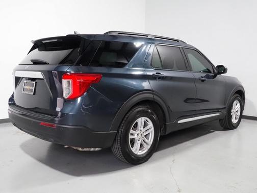 Stone Blue Metallic 2022 Ford Explorer XLT