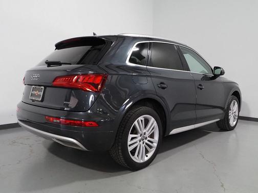 2019 Audi Q5 2.0T Premium Plus