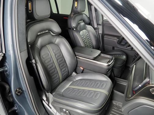 El Cap Granite 2024 Rivian R1S Adventure Quad Motor Large Pack