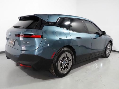 2023 BMW iX xDrive50