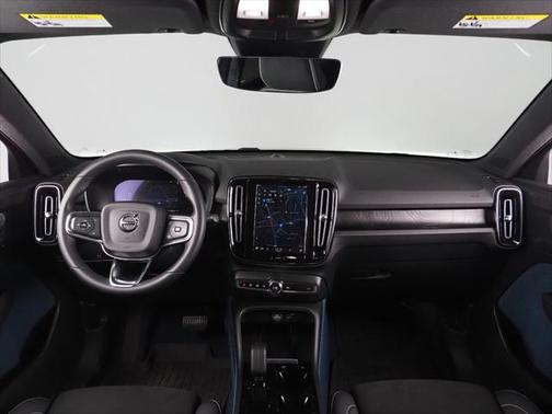 2023 Volvo C40 Recharge Pure Electric Twin Plus