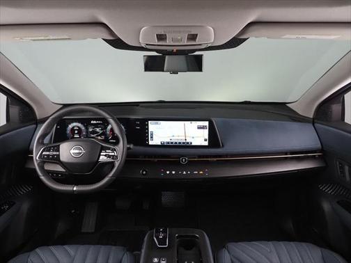 2025 Nissan ARIYA PLATINUM+