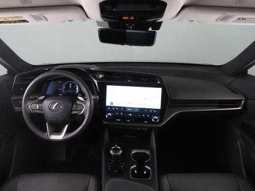 2023 Lexus RZ 450e *HEADS-UP DISPLAY, NAVIGATION, ADAPTIVE CRUISE, SAFETY ALERTS, 360 VIEW CAMERAS, 14 INCH DISPLAY, PANORAMA GLASS ROOF, CLIMATE SEATS, HEATED STEERING, ADVANCE PARK, WIRELESS CHARGING, ANDROID & APPLE