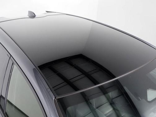 2023 Lexus RZ 450e *HEADS-UP DISPLAY, NAVIGATION, ADAPTIVE CRUISE, SAFETY ALERTS, 360 VIEW CAMERAS, 14 INCH DISPLAY, PANORAMA GLASS ROOF, CLIMATE SEATS, HEATED STEERING, ADVANCE PARK, WIRELESS CHARGING, ANDROID & APPLE