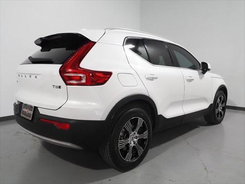 2022 Volvo XC40 T5 Inscription