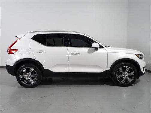 2022 Volvo XC40 T5 Inscription