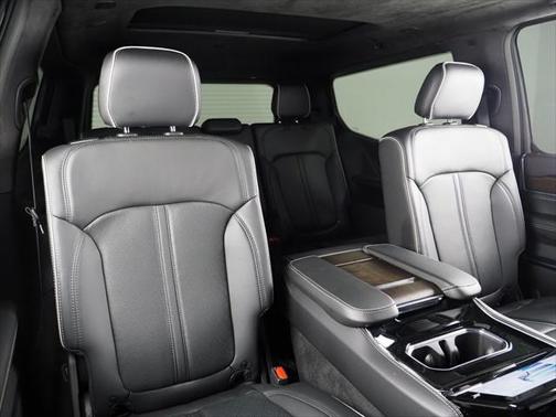 2023 Jeep Grand Wagoneer Series II 4x4