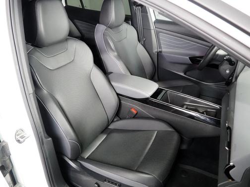2023 Volkswagen ID.4 S