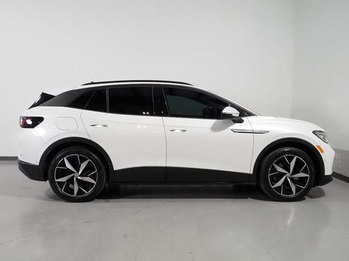 2023 Volkswagen ID.4 S