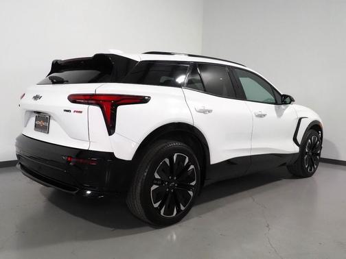 2024 Chevrolet Blazer EV eAWD RS