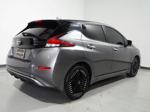 Gun Metallic 2023 Nissan Leaf SV PLUS 60 kWh