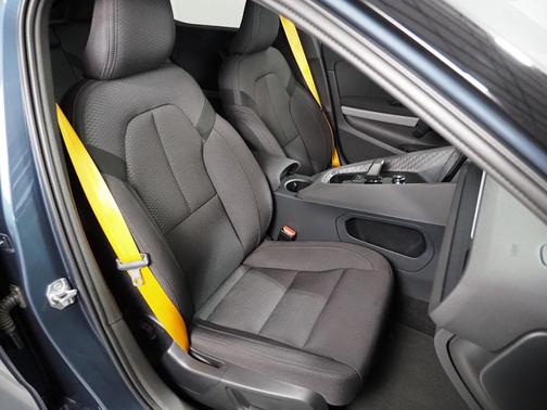 2022 Polestar 2 Long Range Dual Motor